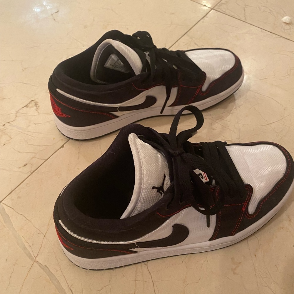 Woman’s Jordan 1